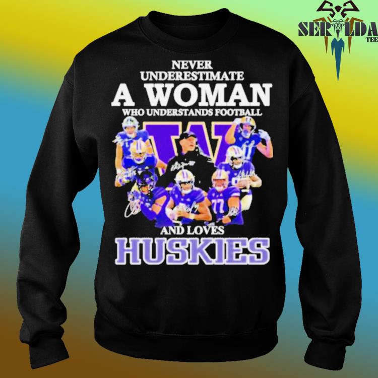 Design never underestimate a woman who understands football and loves Tom  Brady shirt, hoodie, sweater, long sleeve and tank top